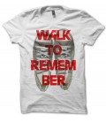 T-shirt Walk to remember, en basket...